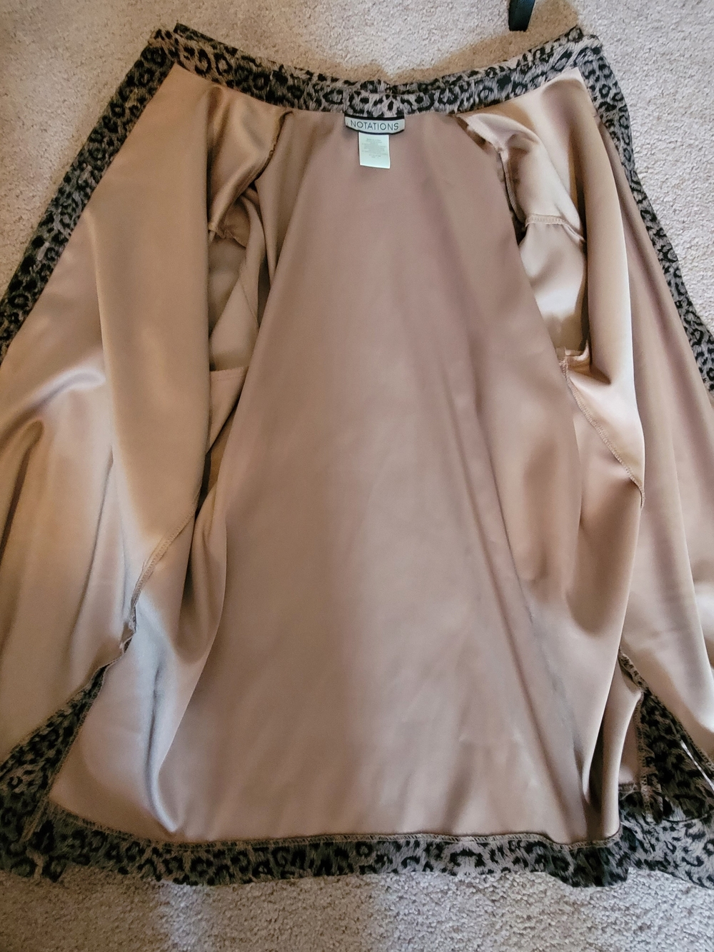 Notations Taupe and Black Leopard Print Button-Down Shirt Size L - Picture 7 of 10